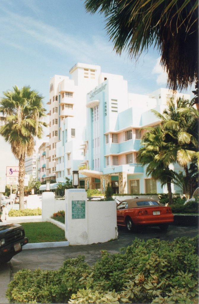 27 Miami Art Deco District